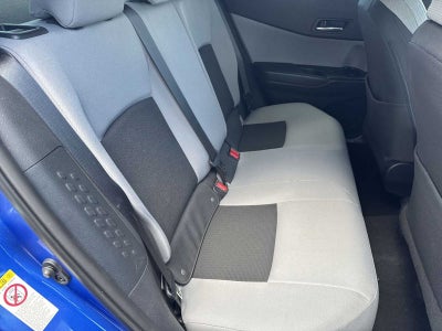 Toyota C-HR Base 2019