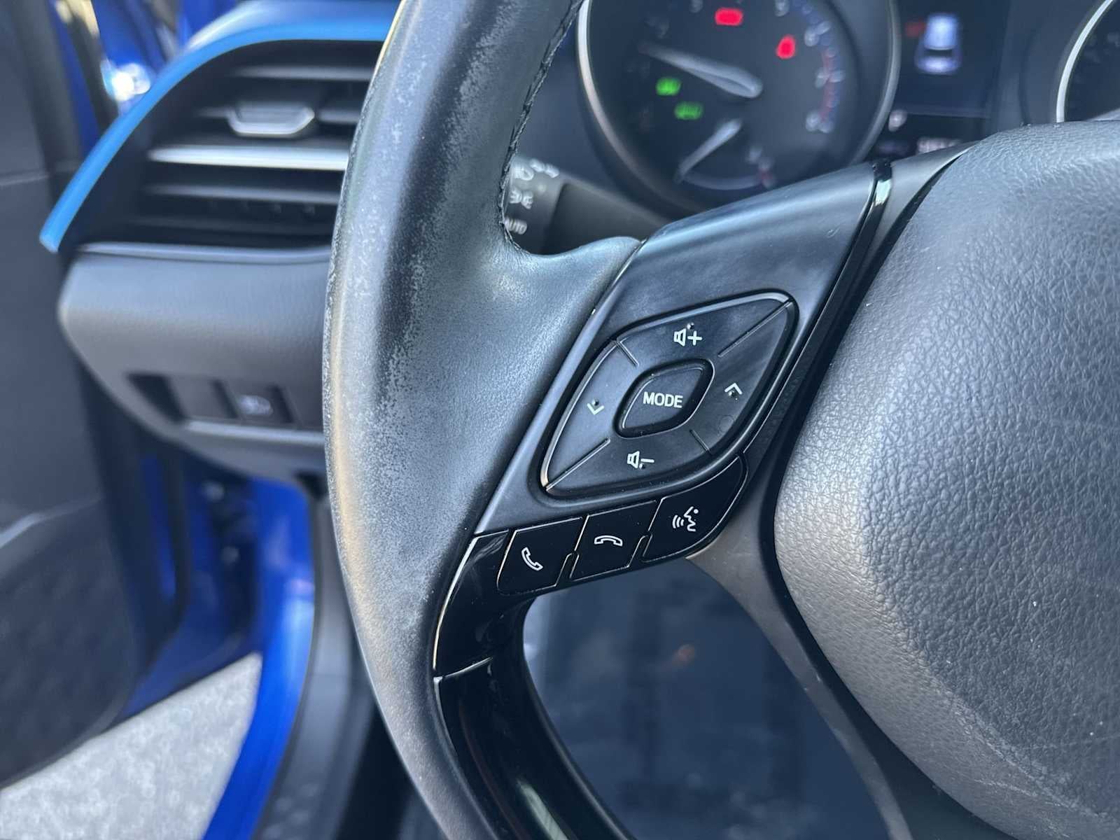 Toyota C-HR Base 2019