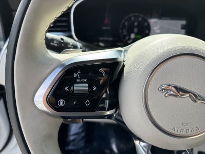 Jaguar F-PACE R-Dynamic S 2026