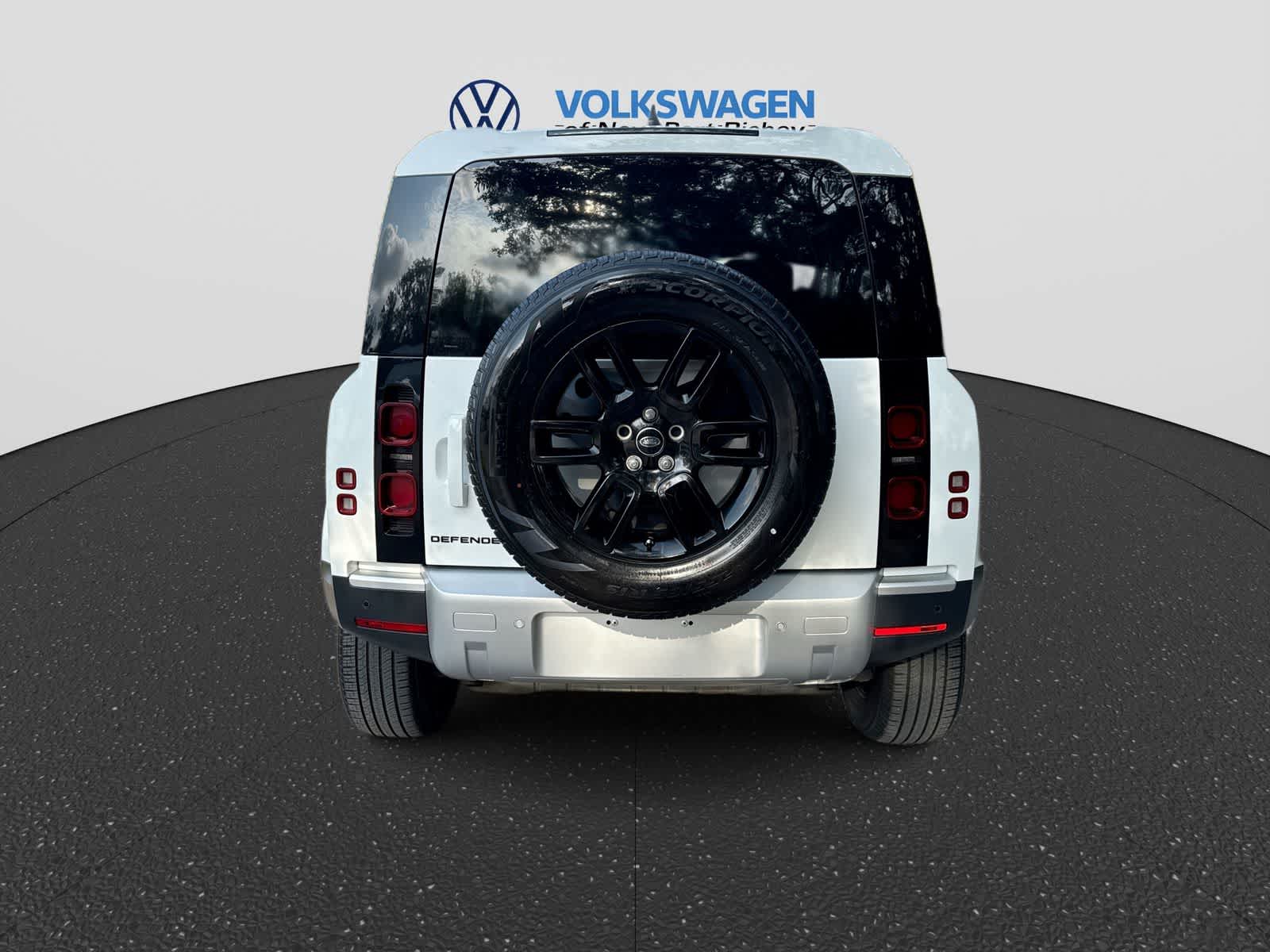 Land Rover Defender S 2025
