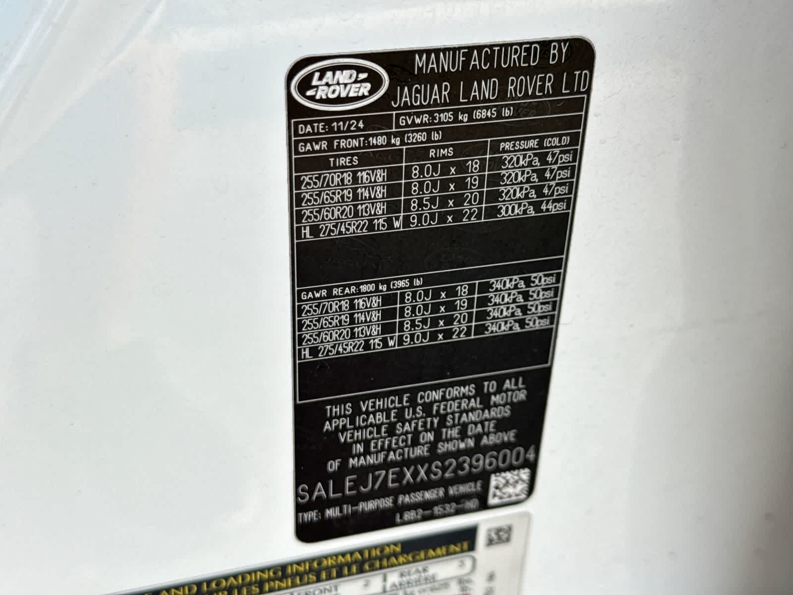 Land Rover Defender S 2025