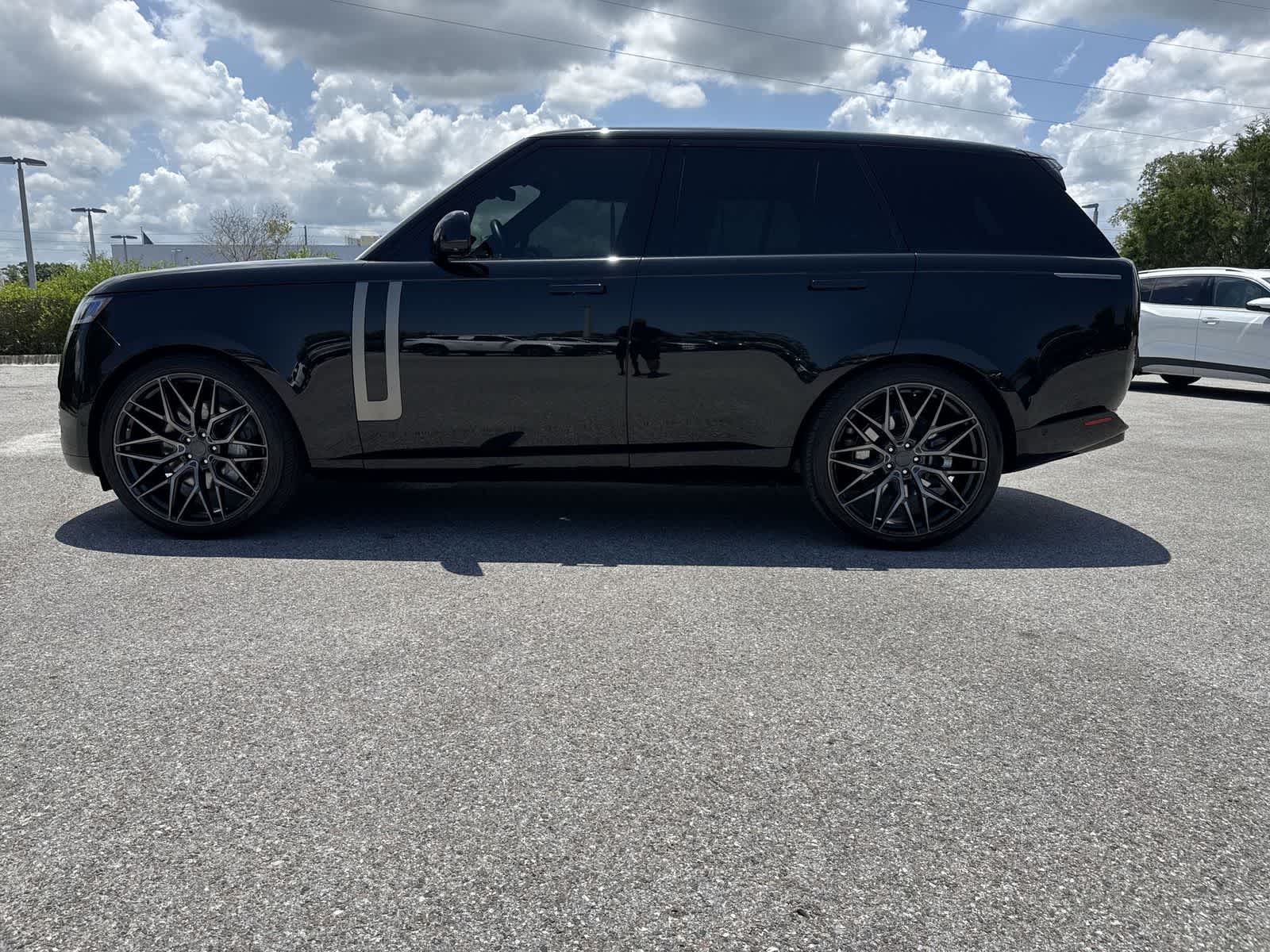 Land Rover Range Rover SE 2023