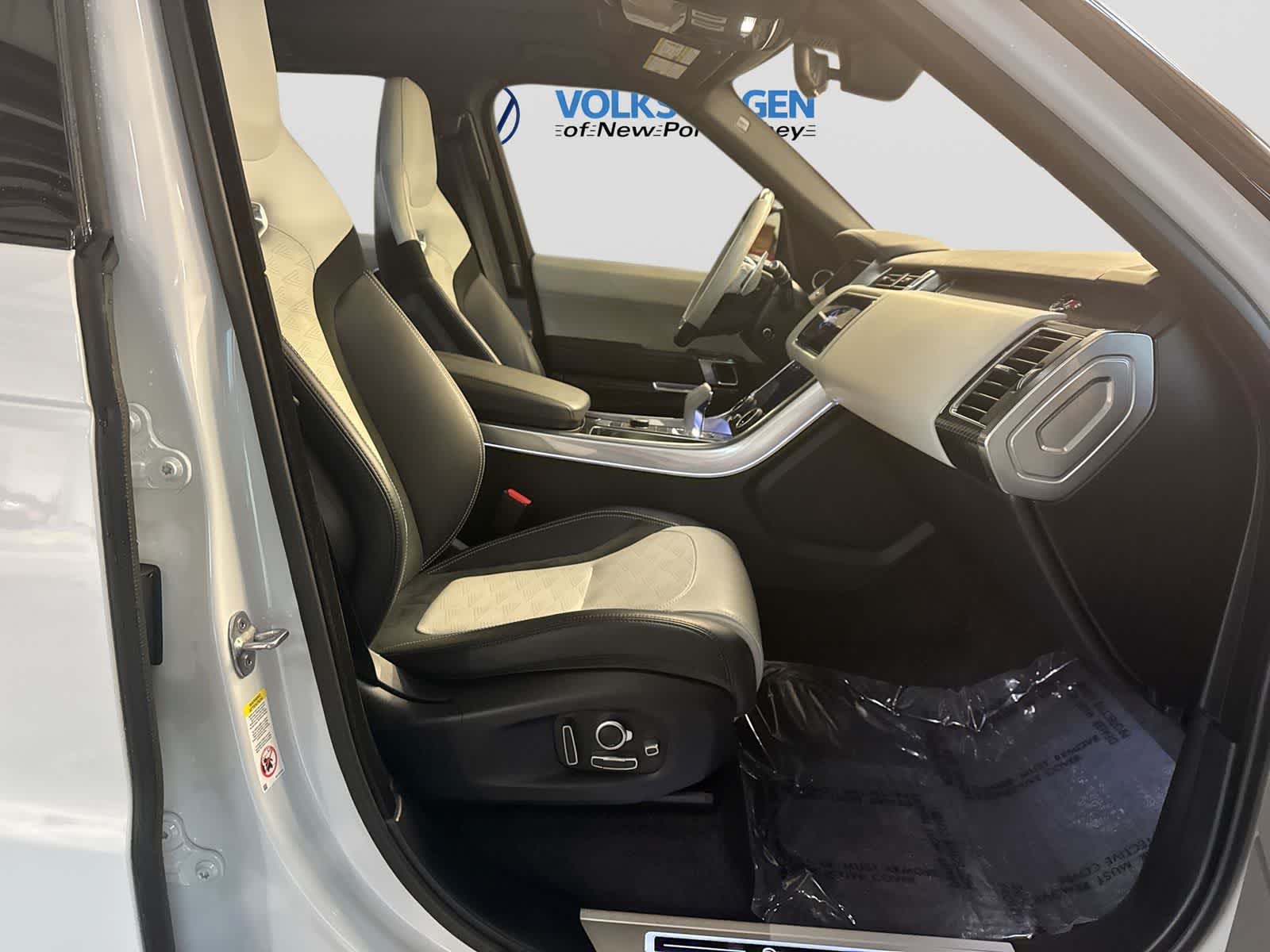 Land Rover Range Rover Sport SVR 2022