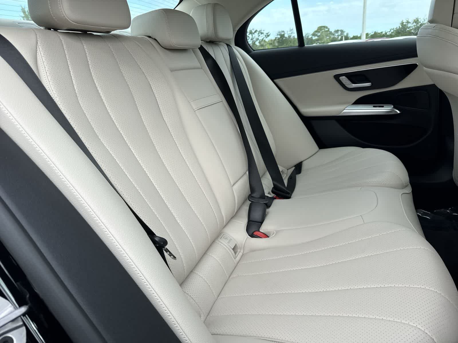Mercedes-Benz E 350 E 350 de 2026