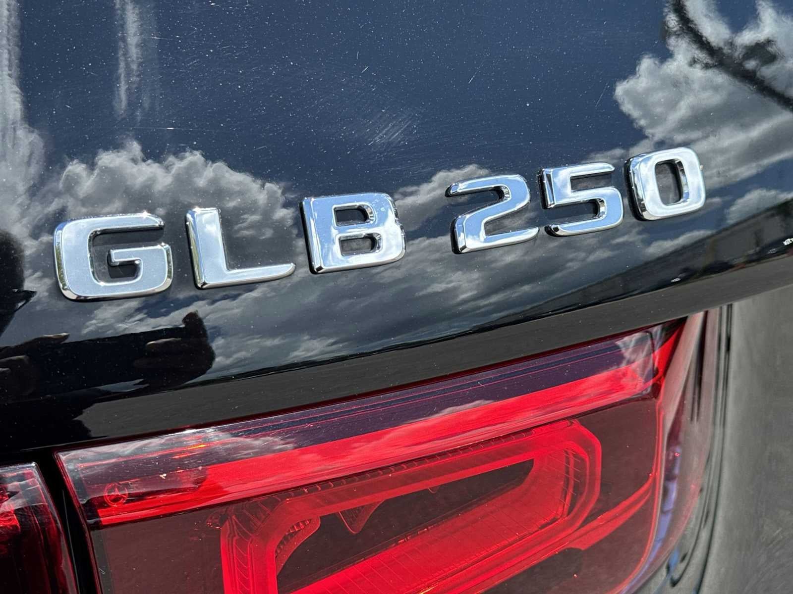 Mercedes-Benz GLB 250 2022 GLB 250