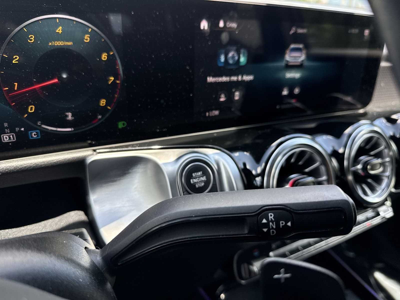 Mercedes-Benz GLB 250 2022 GLB 250