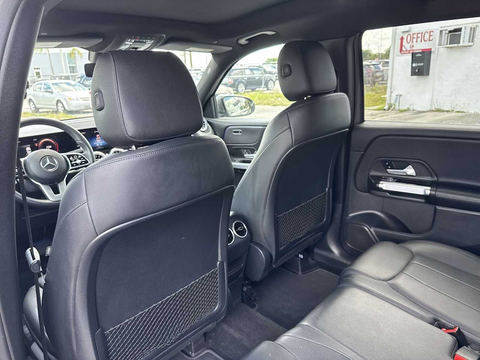 Mercedes-Benz GLB 250 2022 GLB 250