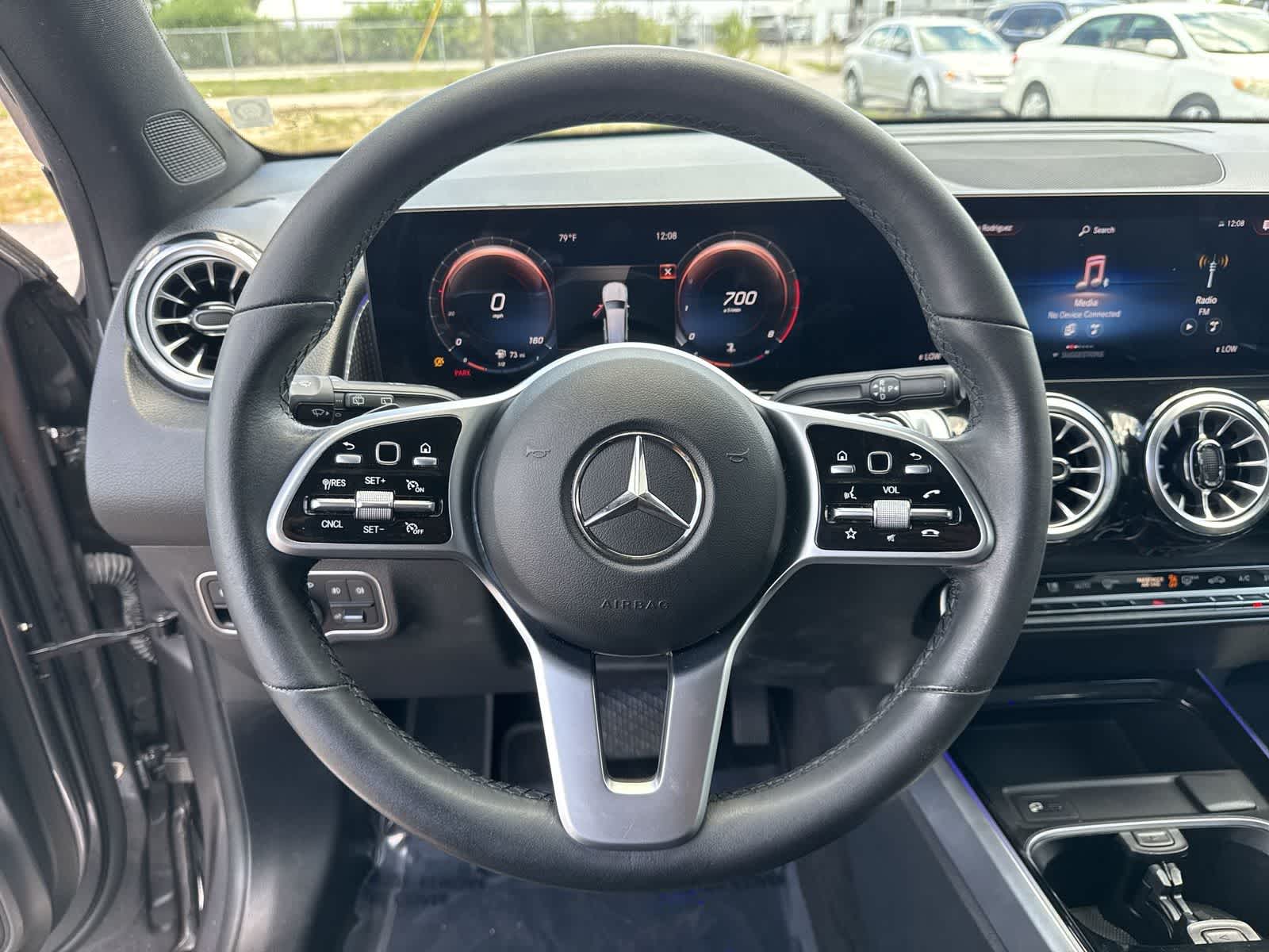 Mercedes-Benz GLB 250 2022 GLB 250