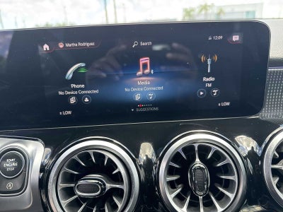 Mercedes-Benz GLB 250 2022 GLB 250