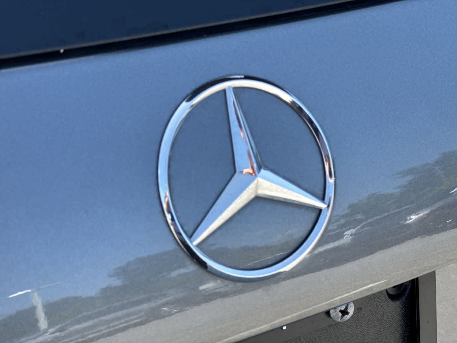 Mercedes-Benz GLB 250 2023 GLB 250