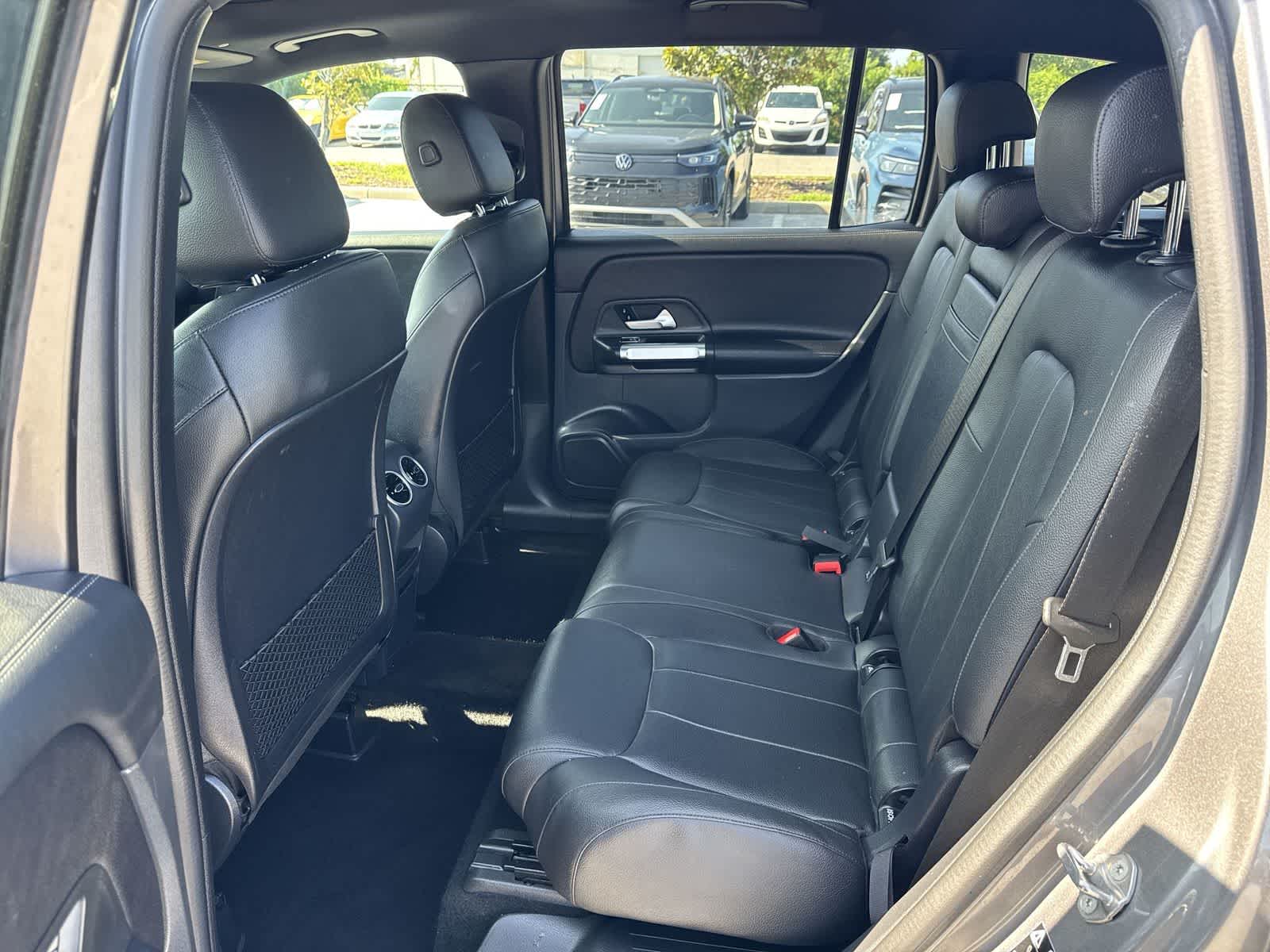 Mercedes-Benz GLB 250 2023 GLB 250