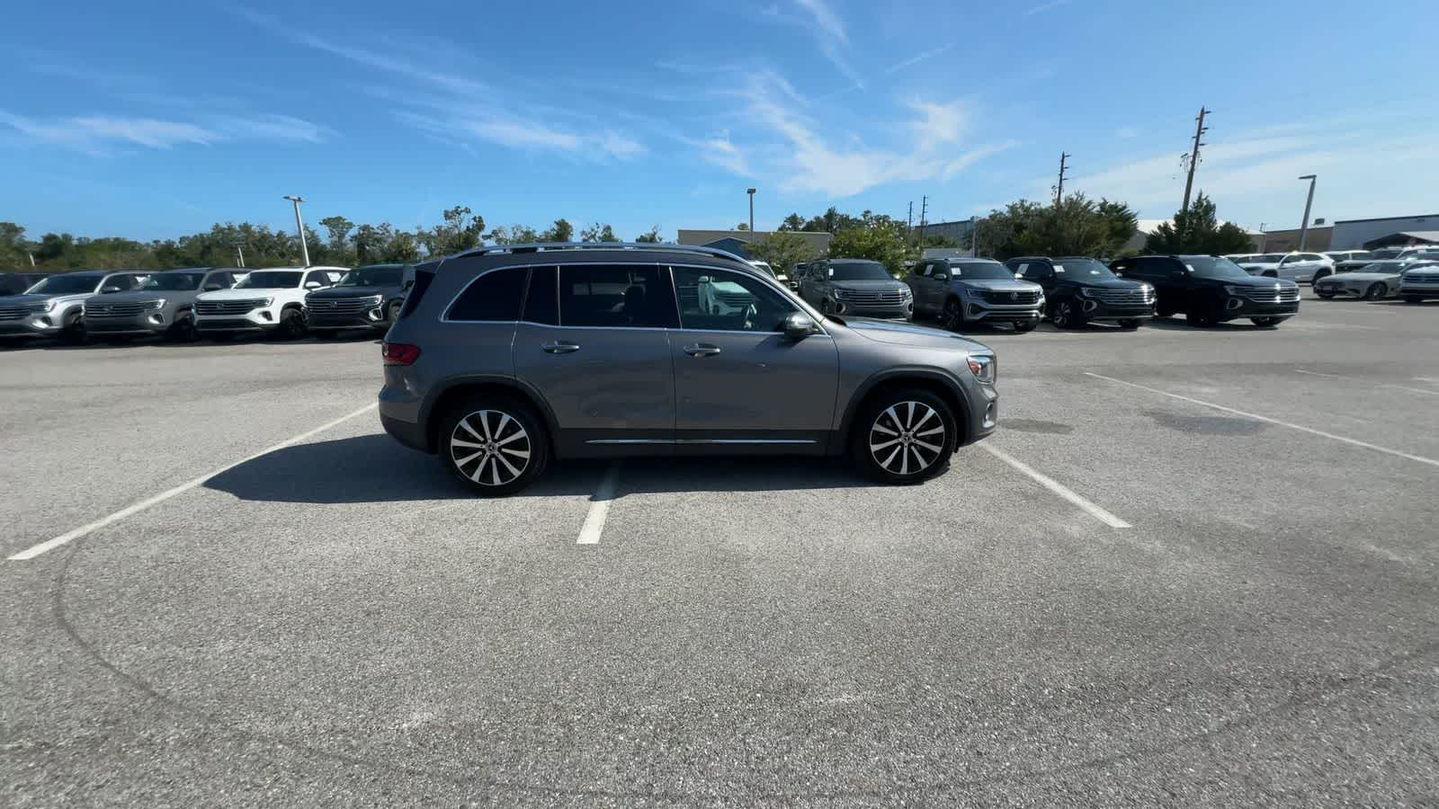 Mercedes-Benz GLB 250 2023 GLB 250