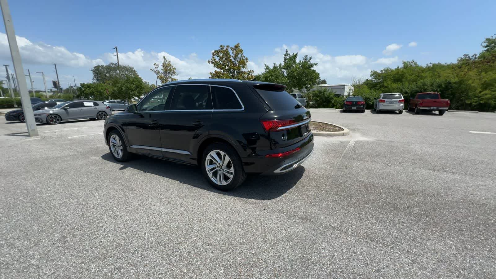 Audi Q7 Premium 2023