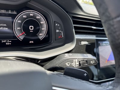 Audi Q7 Premium 2023