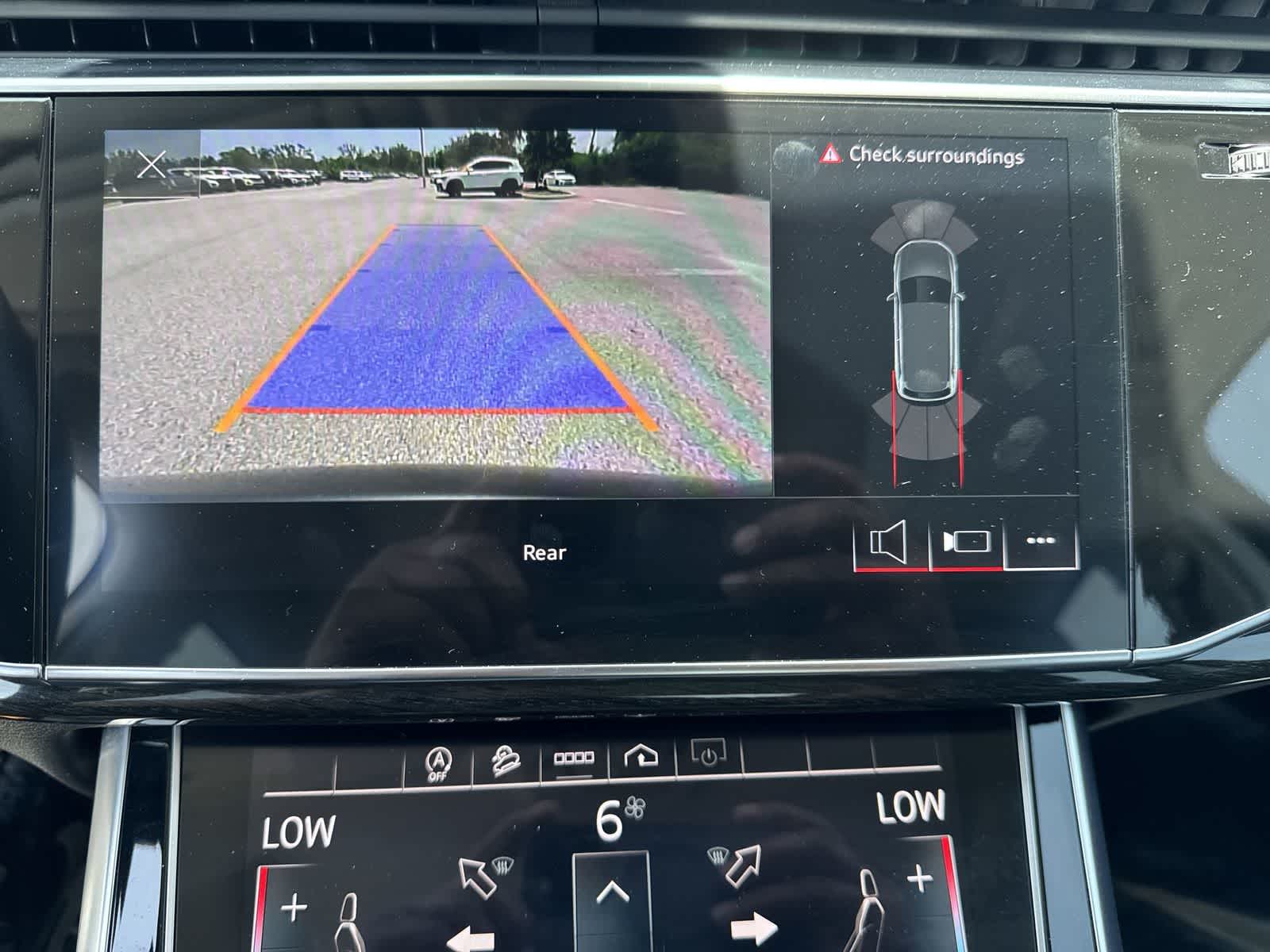 Audi Q7 Premium 2023
