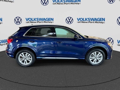 Audi Q3 S line Premium Plus 2023