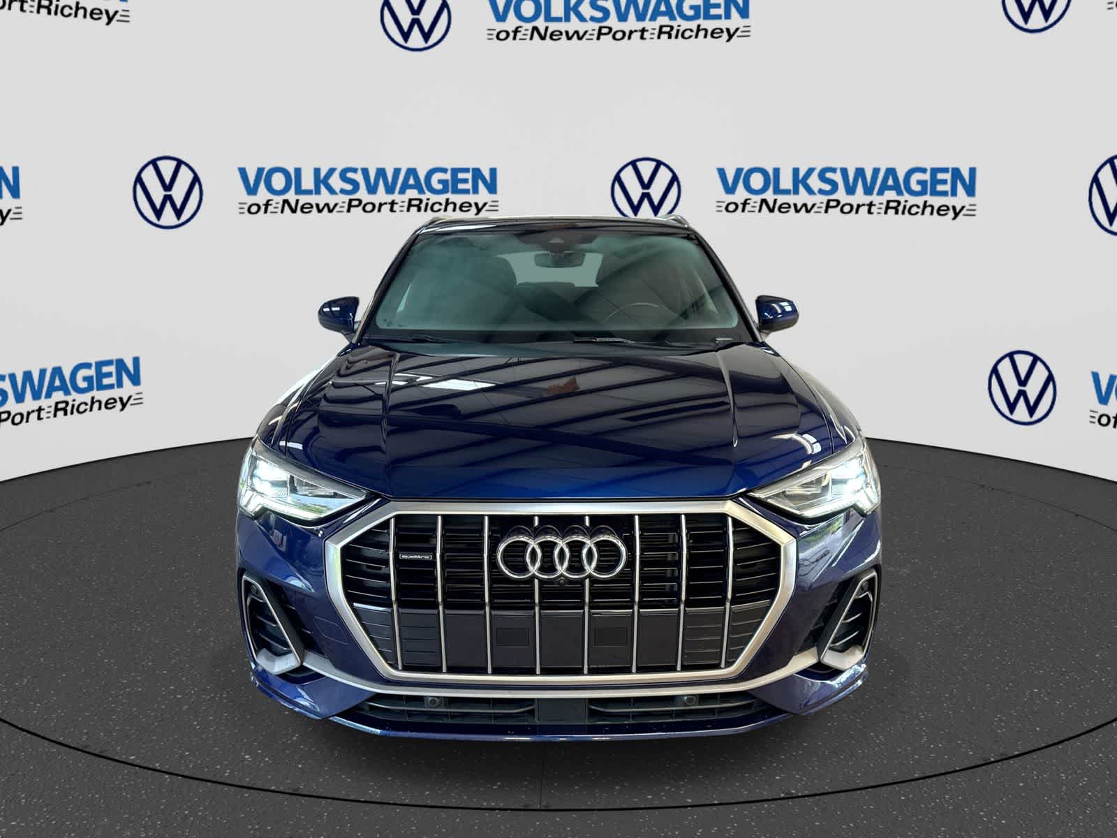 Audi Q3 S line Premium Plus 2023