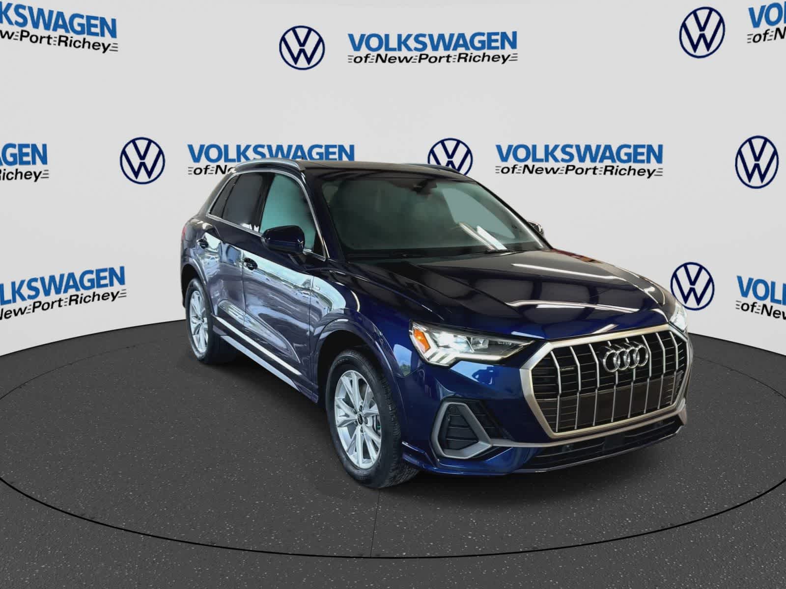 Audi Q3 S line Premium Plus 2023