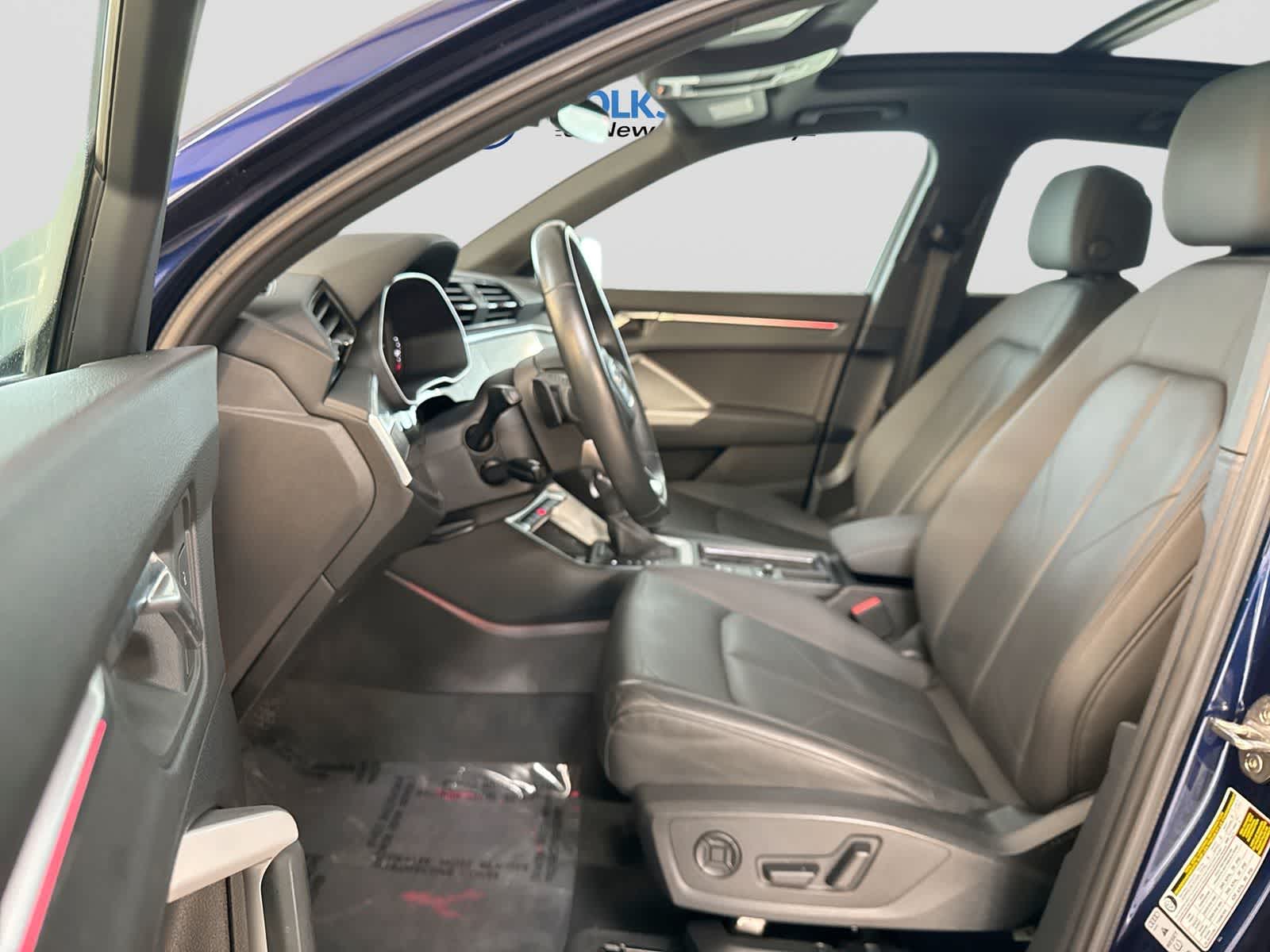 Audi Q3 S line Premium Plus 2023