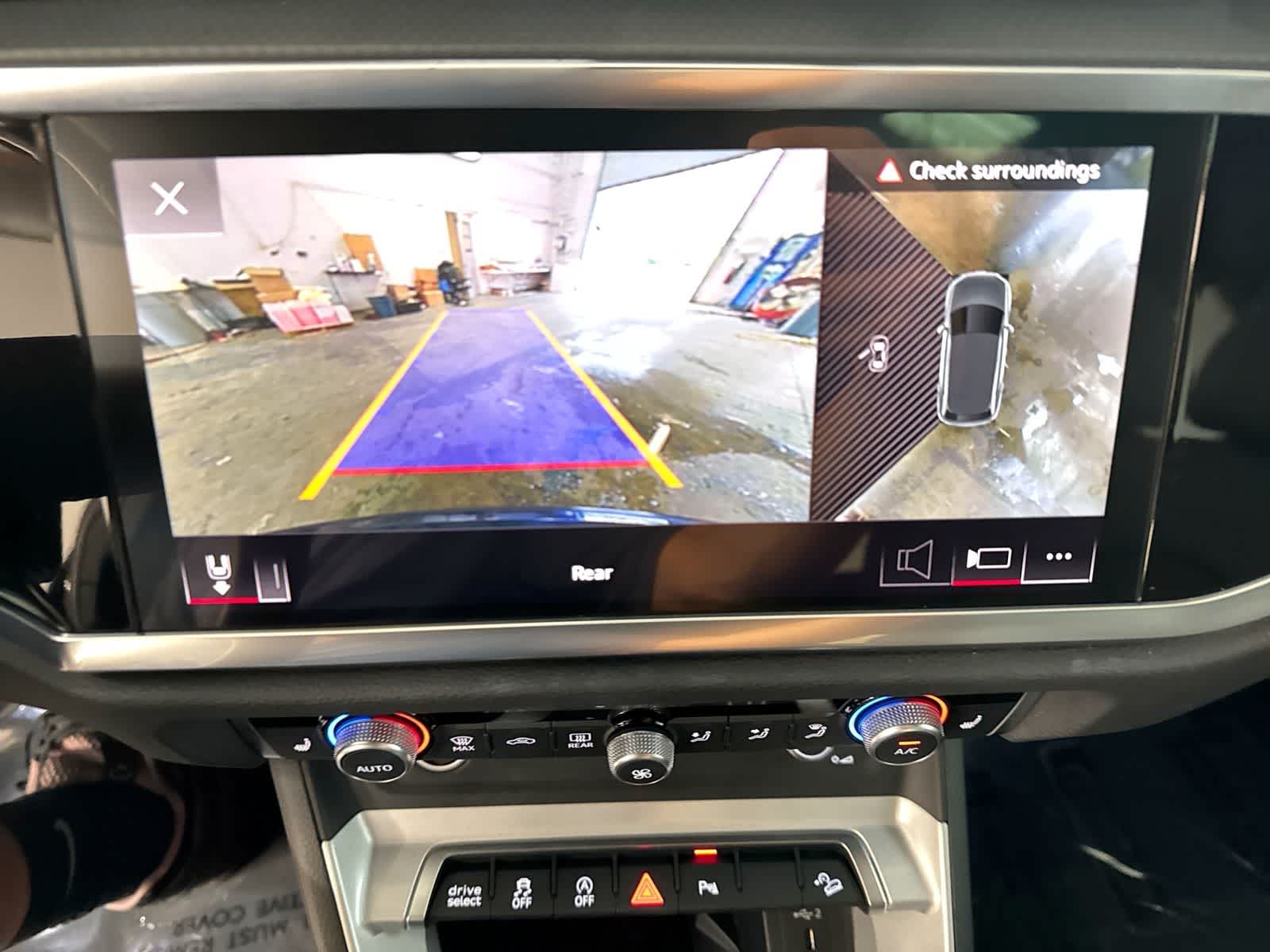 Audi Q3 S line Premium Plus 2023