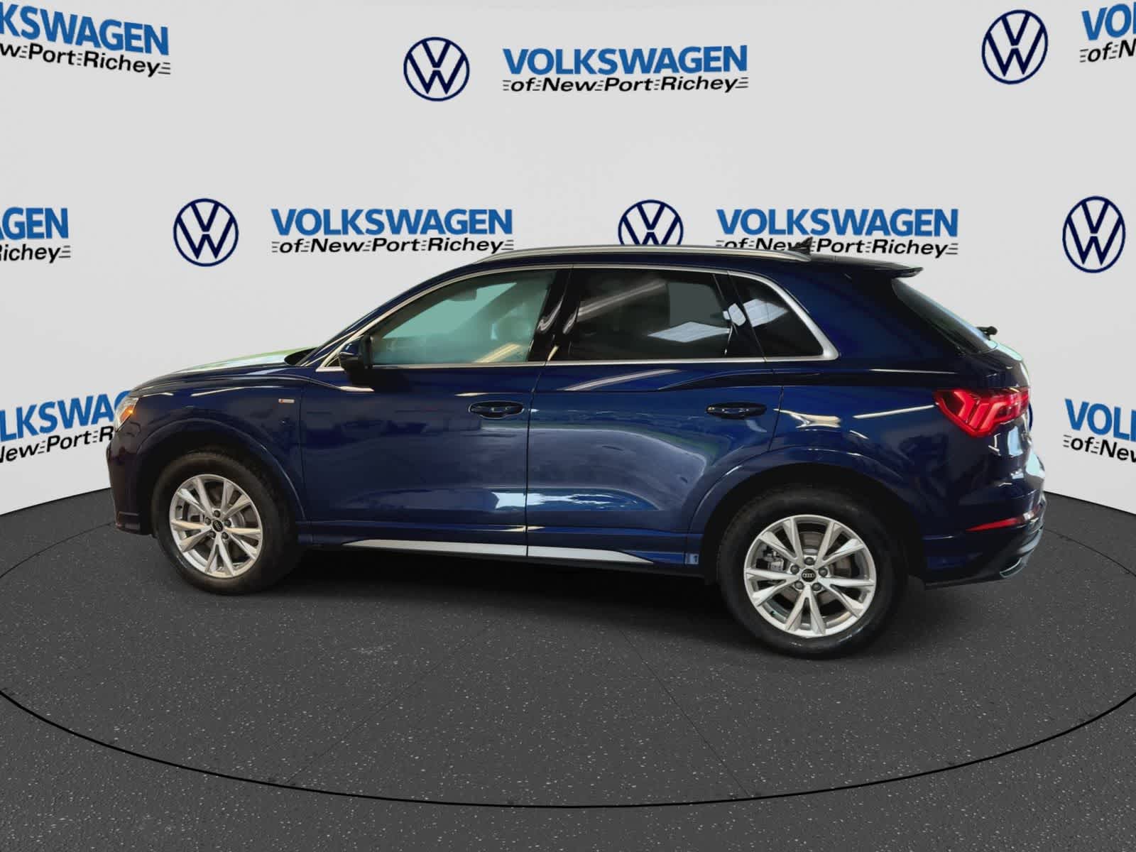 Audi Q3 S line Premium Plus 2023