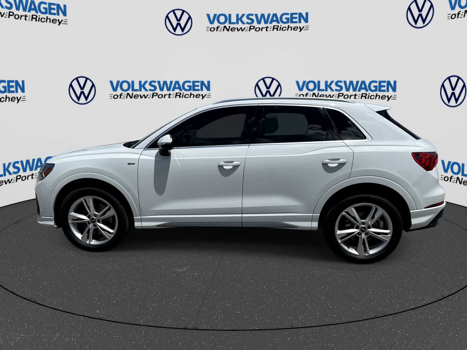 Audi Q3 S line Premium Plus 2023