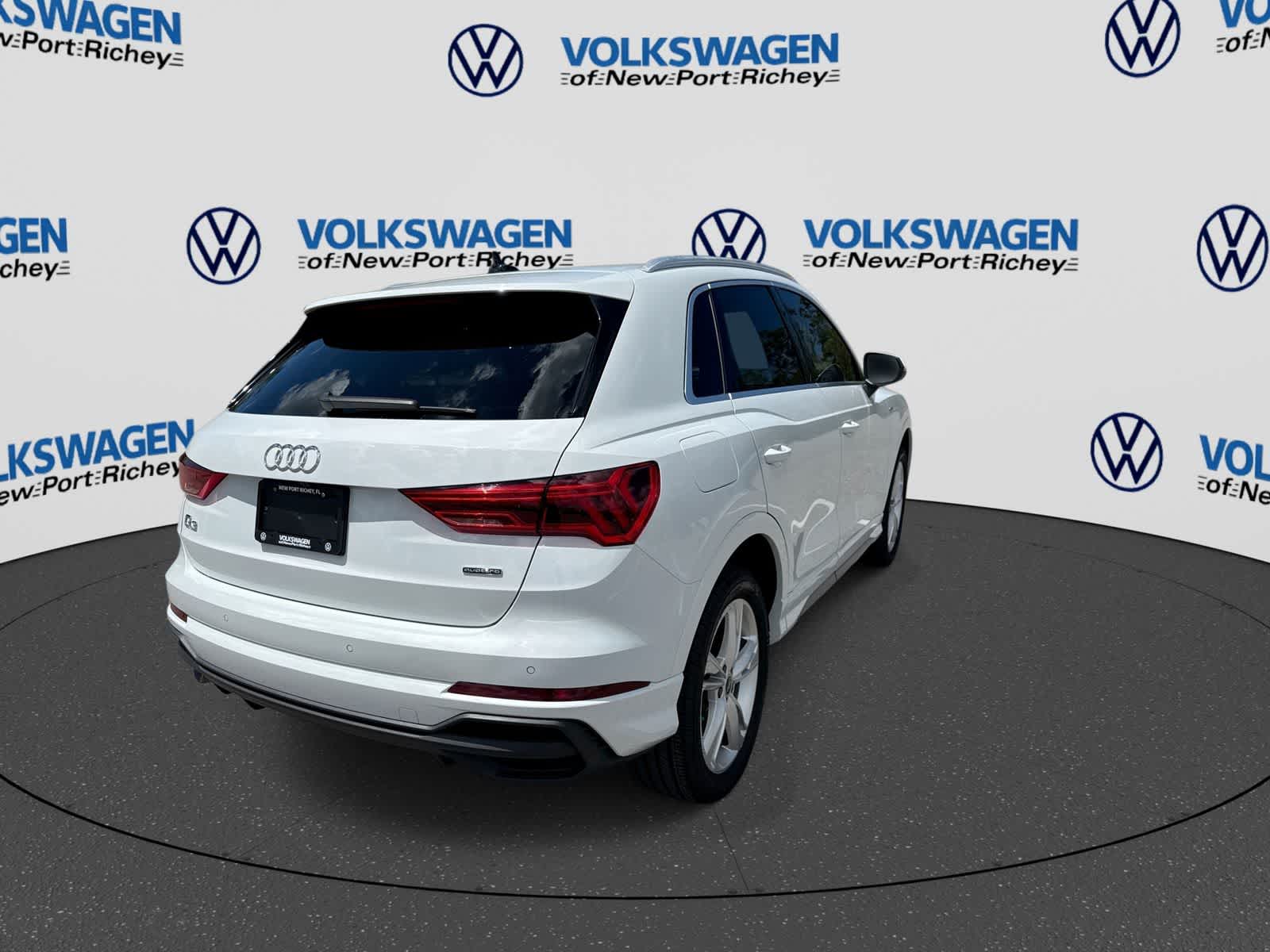 Audi Q3 S line Premium Plus 2023