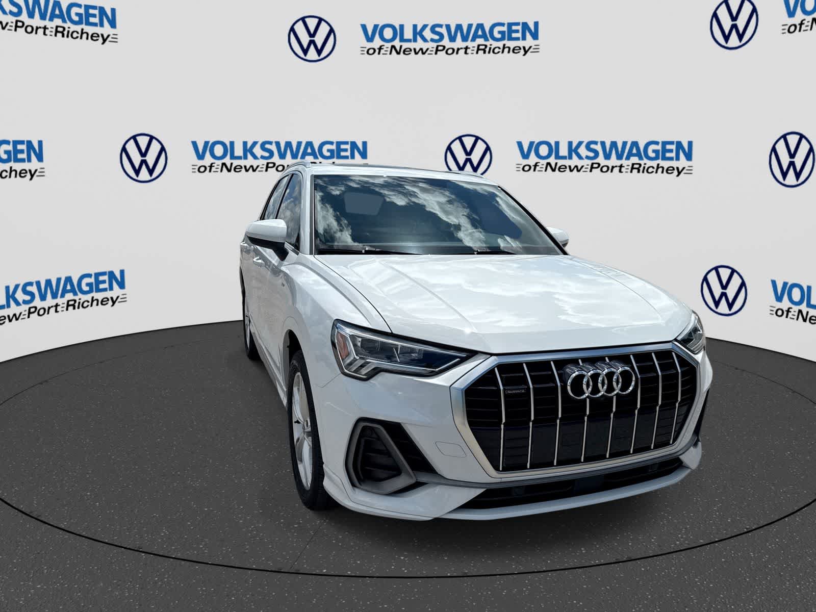 Audi Q3 S line Premium Plus 2023