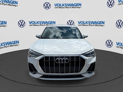 Audi Q3 S line Premium Plus 2023