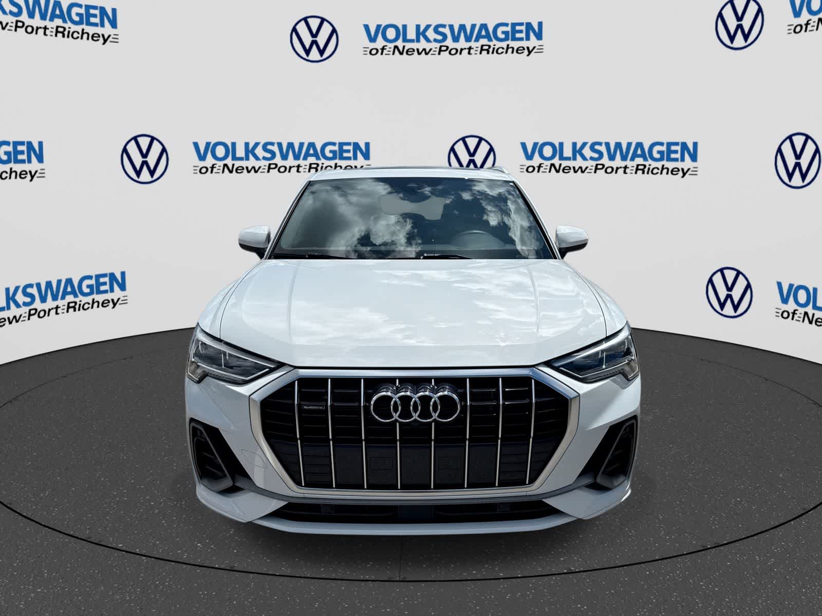 Audi Q3 S line Premium Plus 2023
