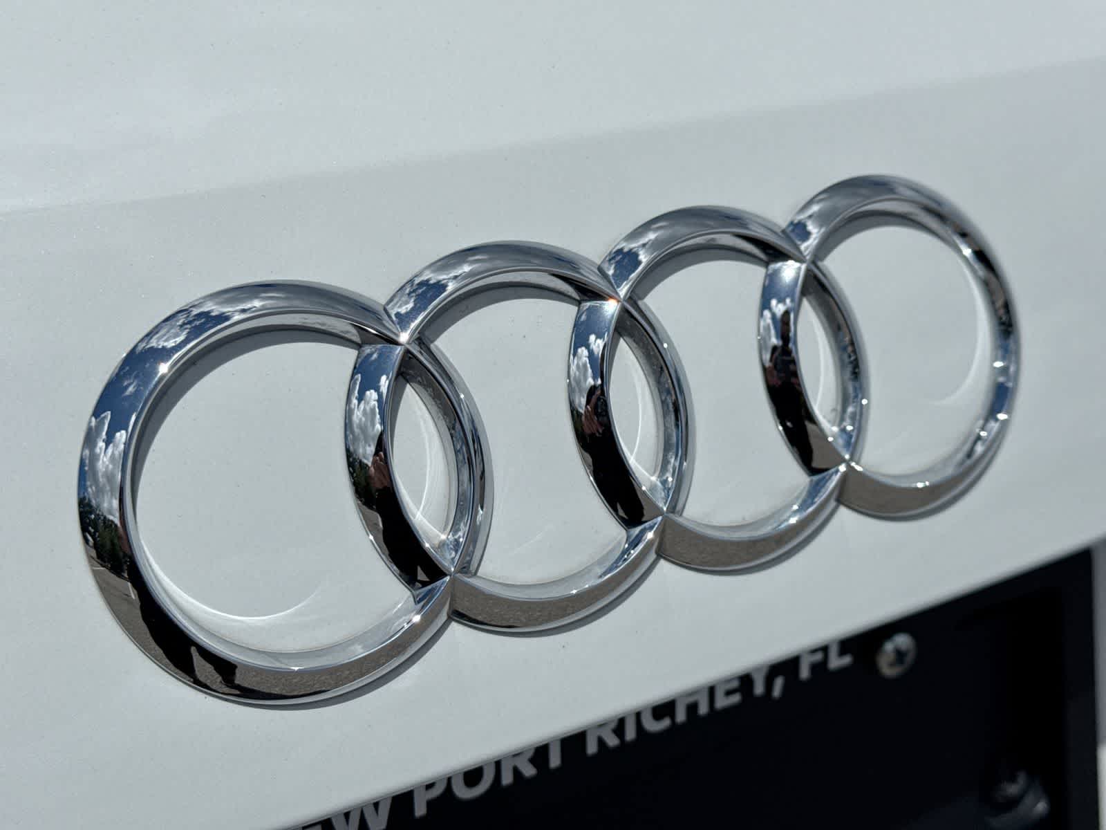 Audi Q3 S line Premium Plus 2023