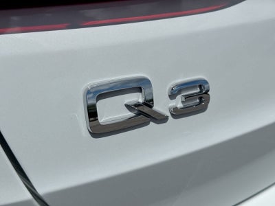Audi Q3 S line Premium Plus 2023