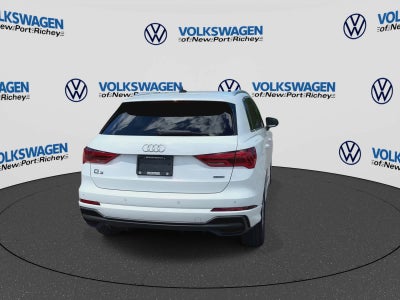 Audi Q3 S line Premium Plus 2023