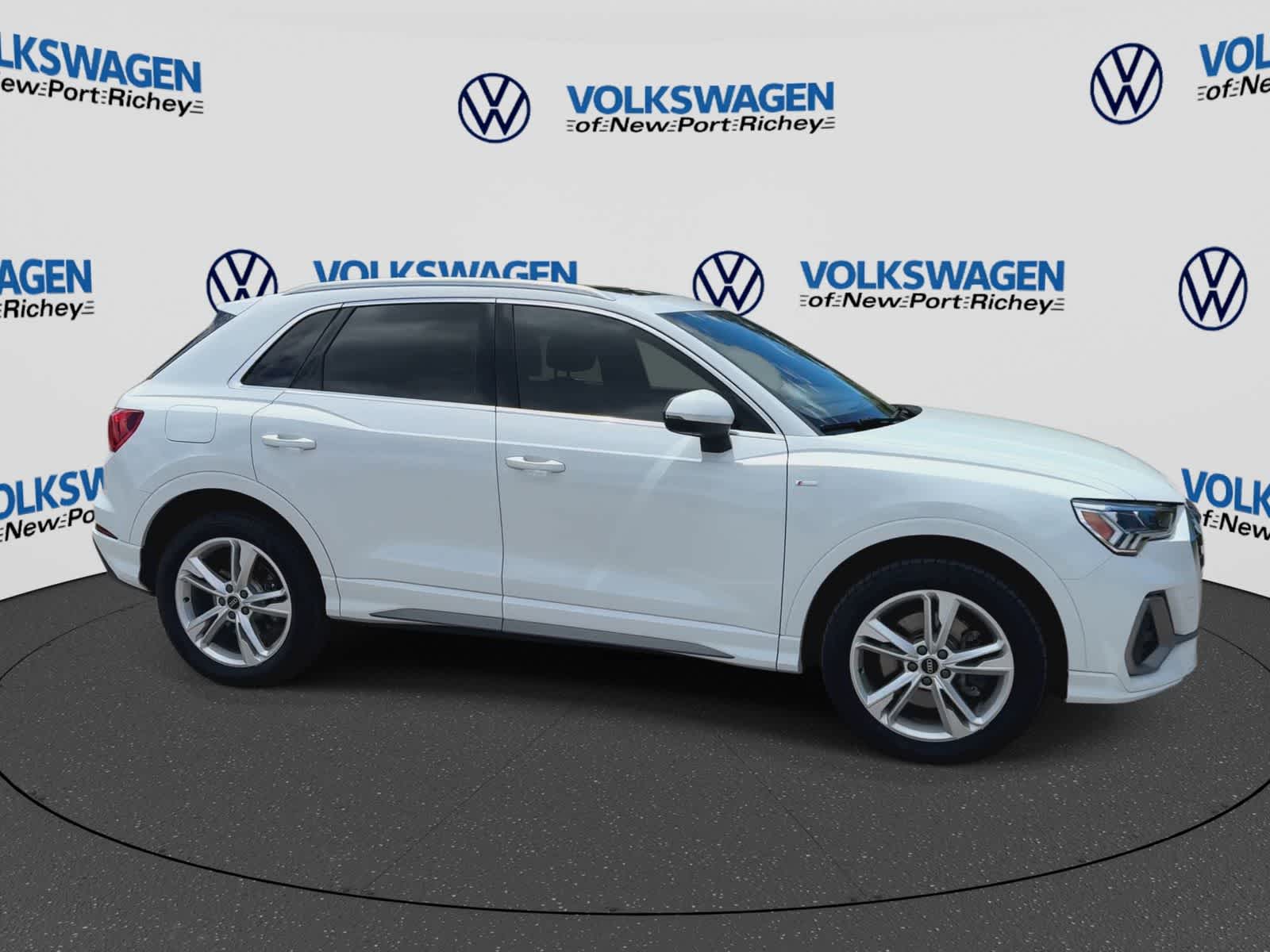 Audi Q3 S line Premium Plus 2023