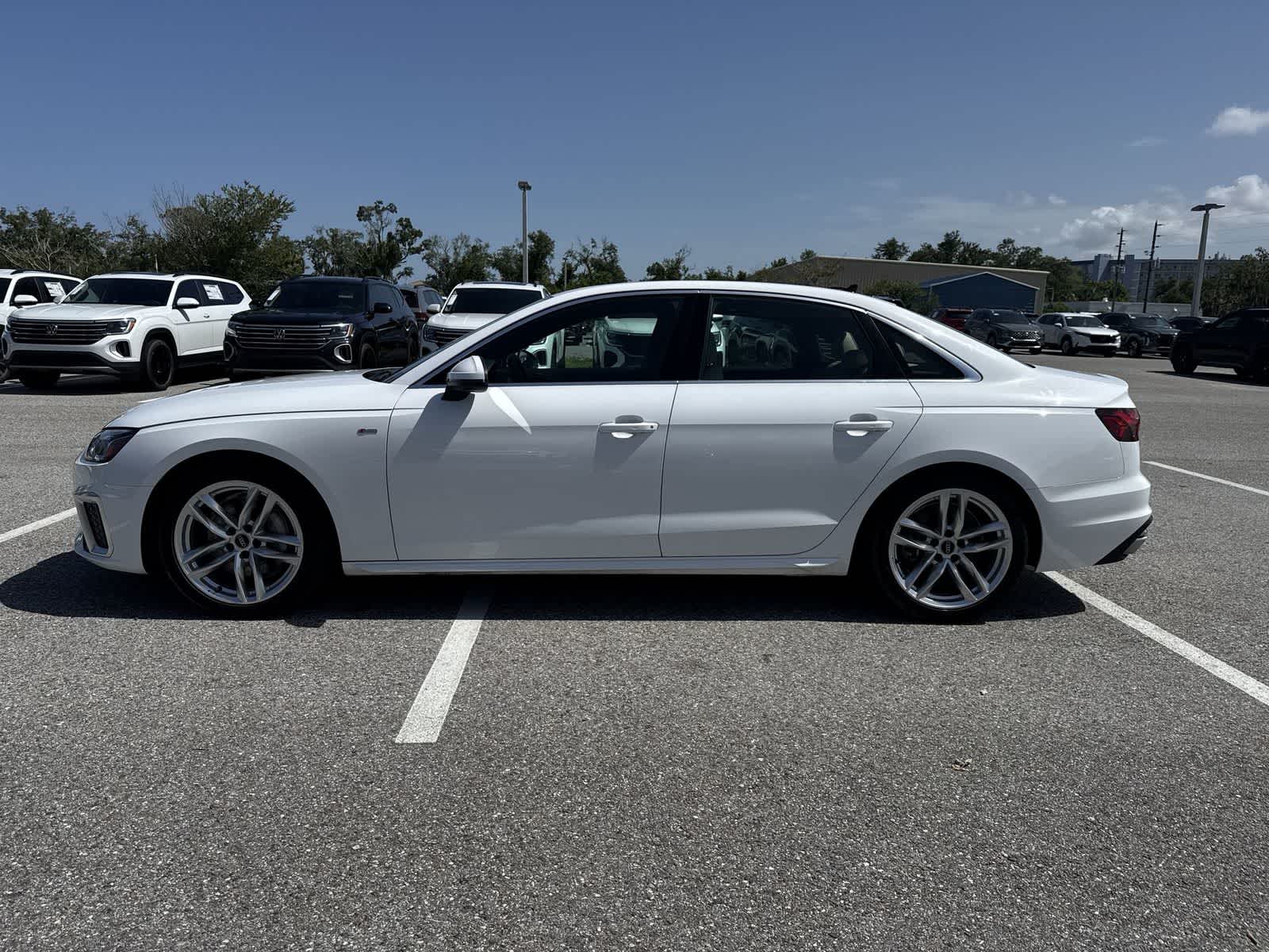 Audi A4 Sedán S line Premium Plus 2024