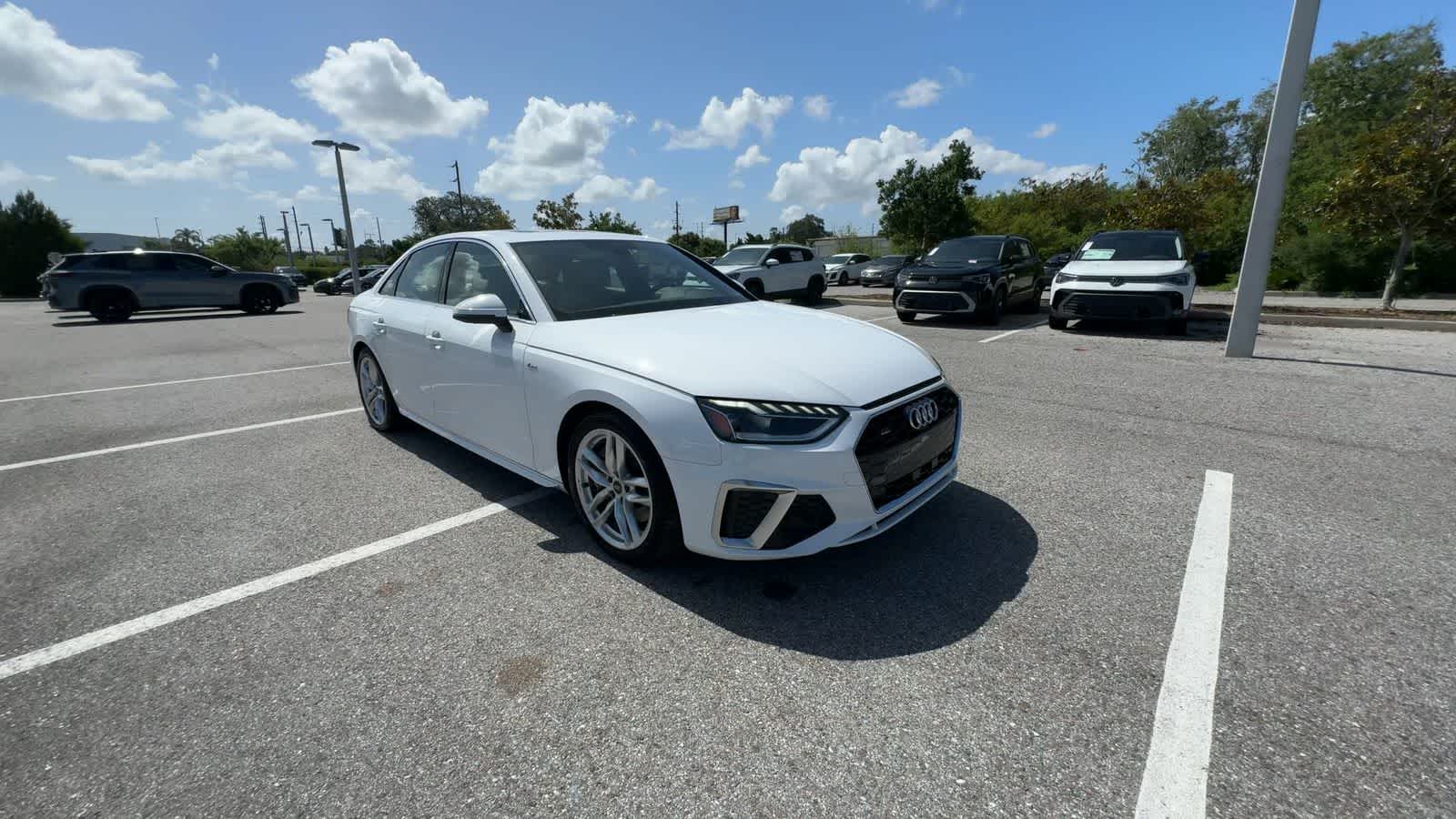 Audi A4 Sedán S line Premium Plus 2024