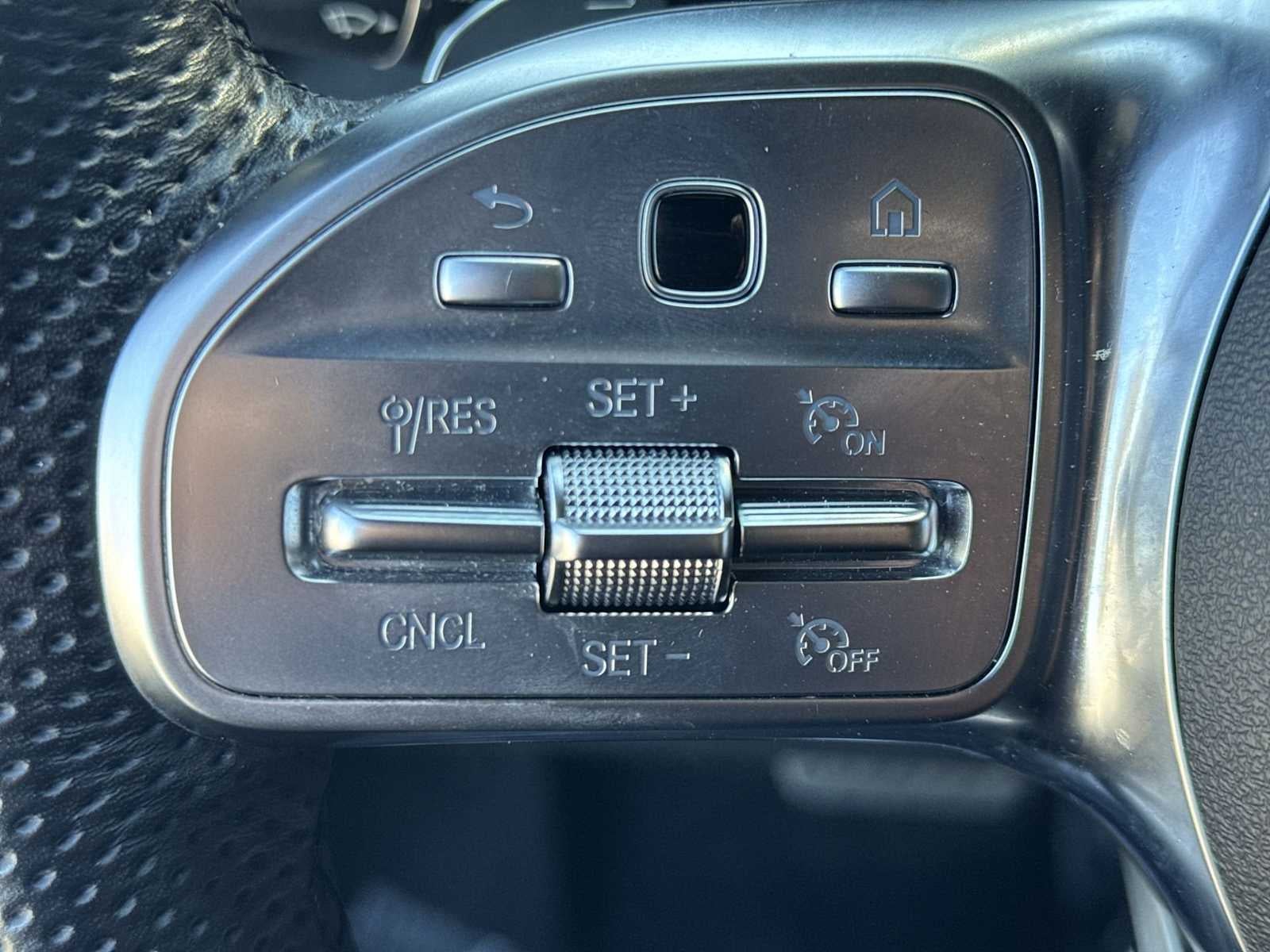 Mercedes-Benz GLC GLC 300 2020