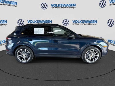 Porsche Cayenne AWD 2024
