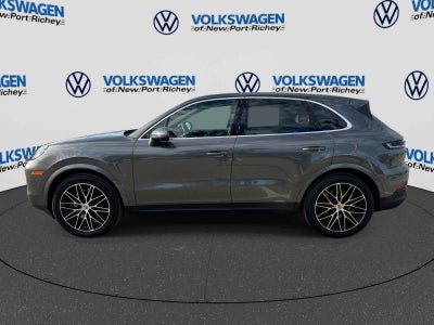 Porsche Cayenne AWD 2025