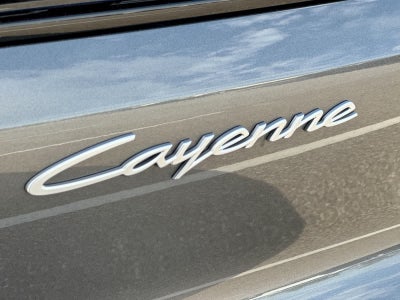 Porsche Cayenne AWD 2025
