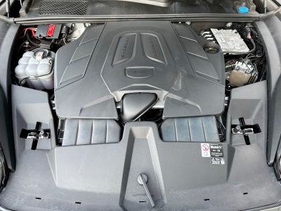 Porsche Cayenne AWD 2025