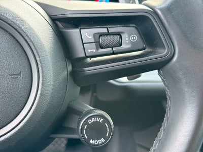 Porsche Cayenne AWD 2025