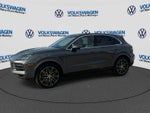 Porsche Cayenne AWD 2025