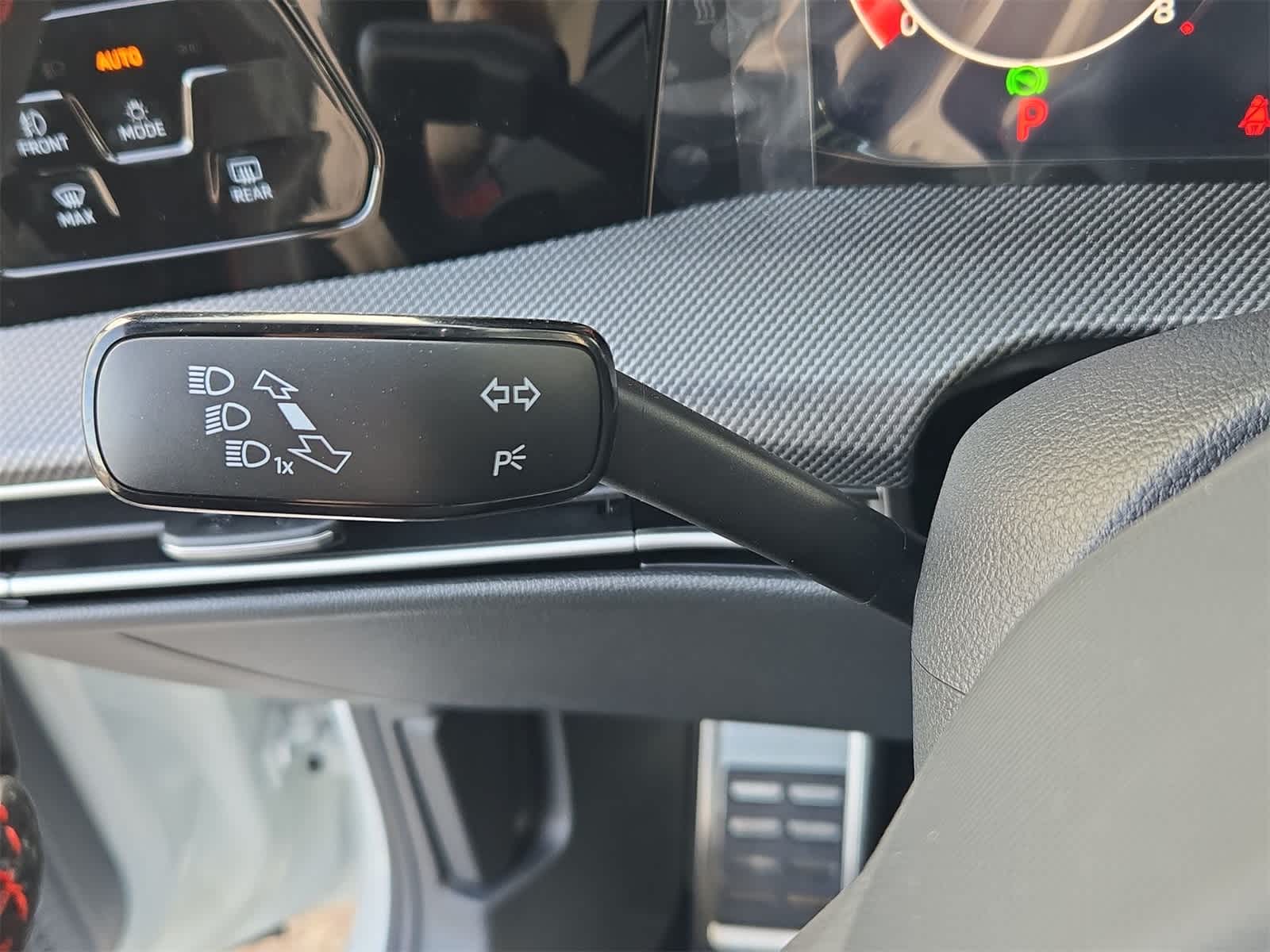 2026 Volkswagen Golf GTI SE