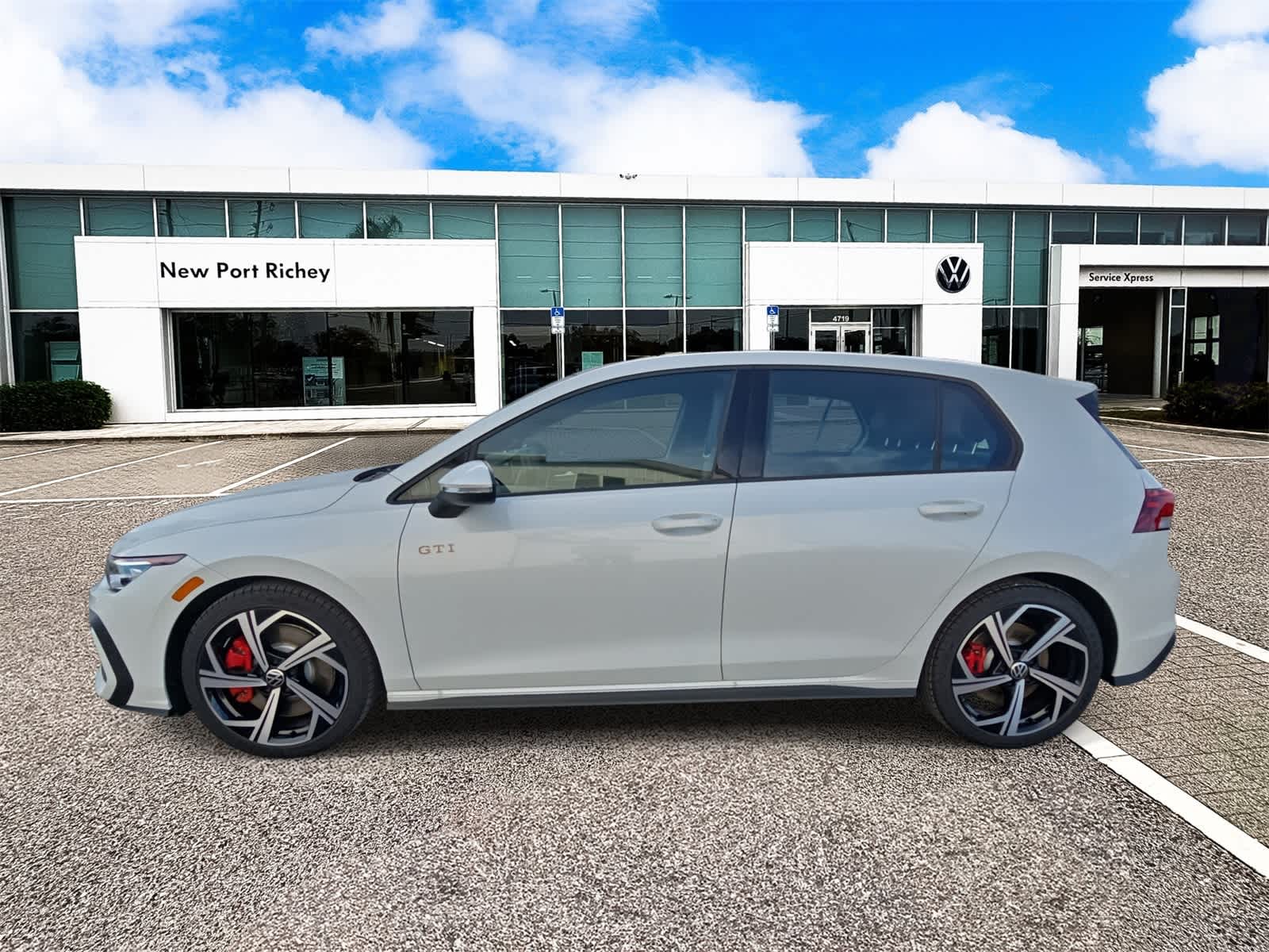 2026 Volkswagen Golf GTI SE