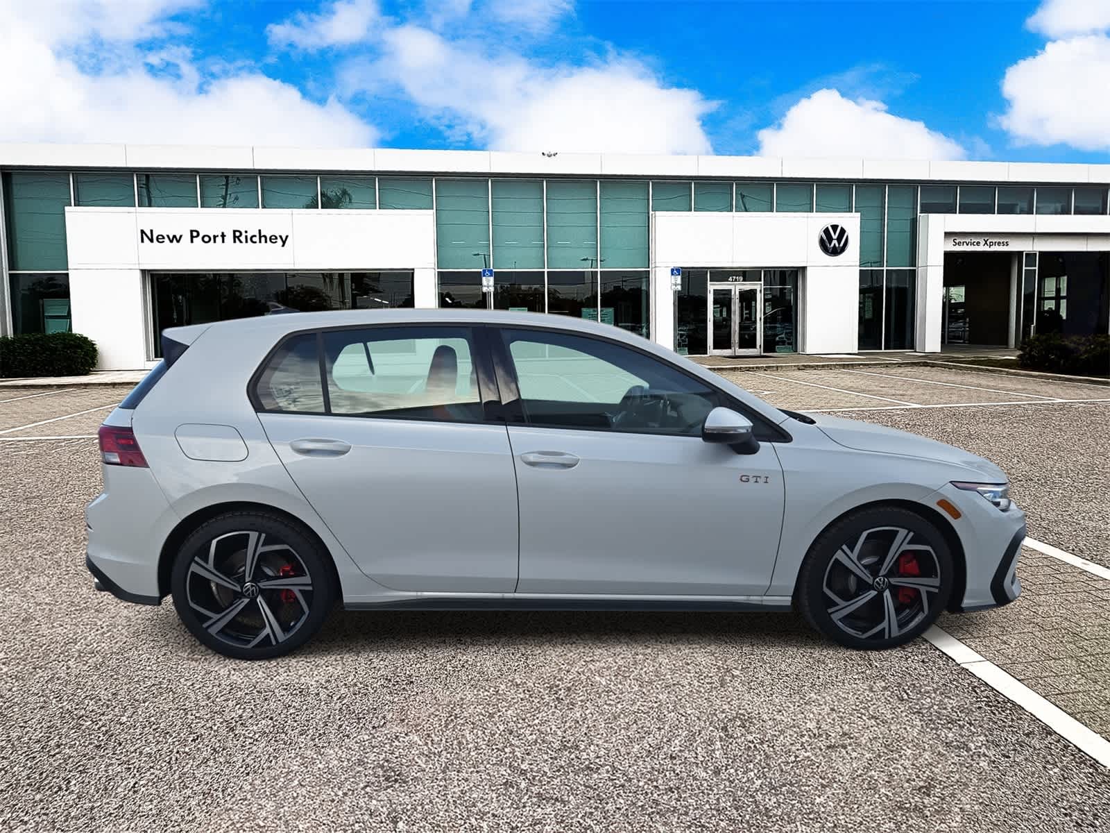 2026 Volkswagen Golf GTI SE