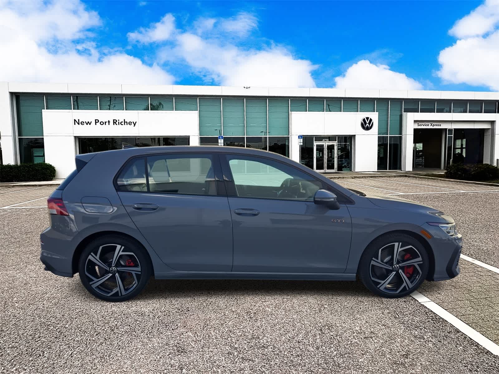 2026 Volkswagen Golf GTI SE