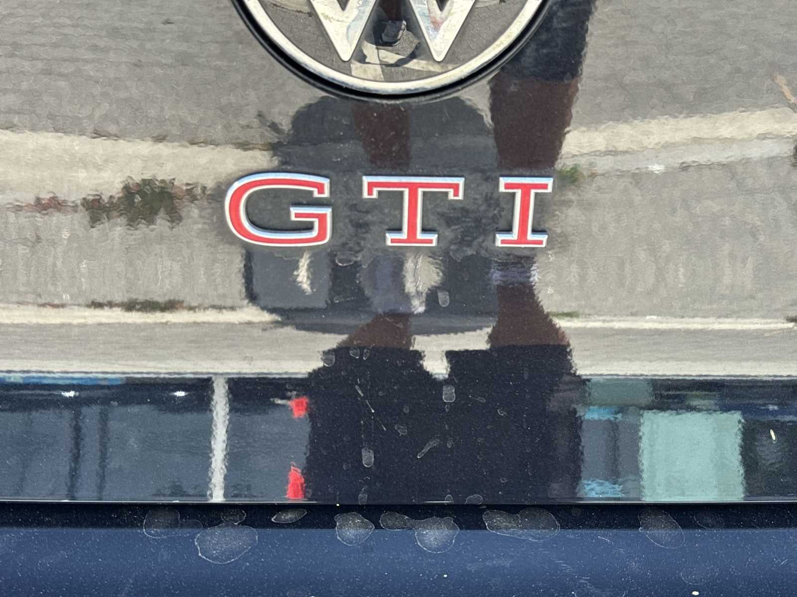 Volkswagen Golf GTI 380 S 2024