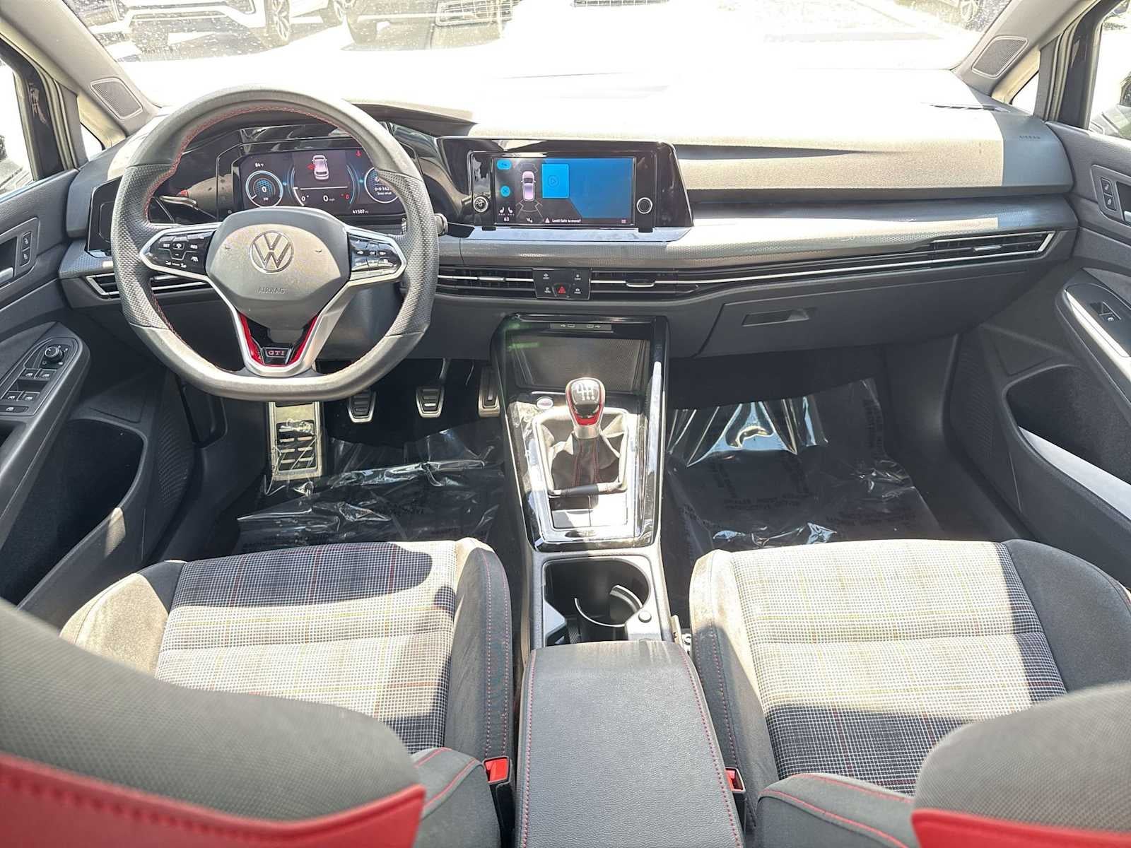 Volkswagen Golf GTI 380 S 2024