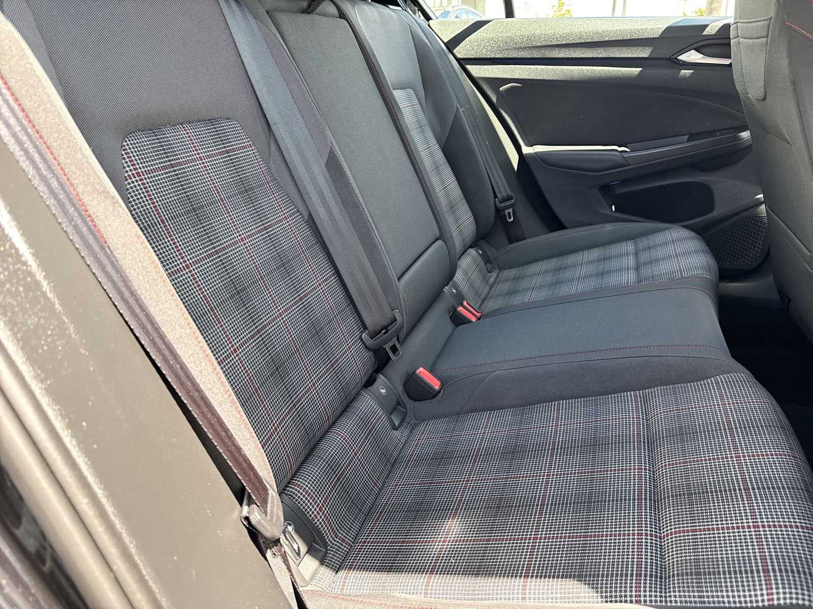 Volkswagen Golf GTI 380 S 2024